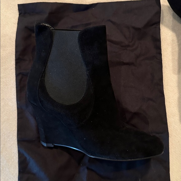 Yves Saint Laurent Nero Suede Chelsea Wedge blk suede Booties Sz 36.5 + dustbag - Picture 2 of 7